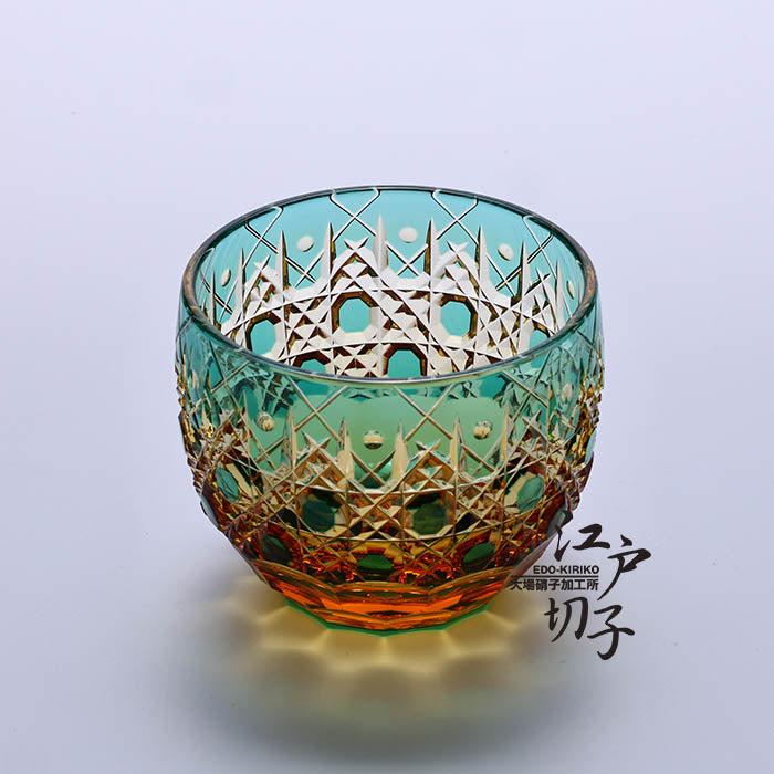 猪口 八角籠目華やぎ【緑/琥珀】