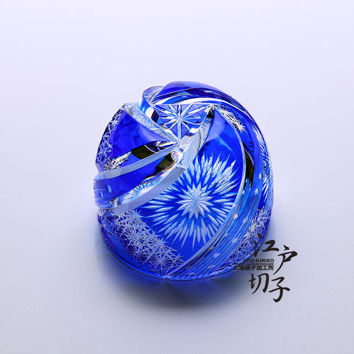 猪口 花火-Ⅰ【瑠璃】 – 江戸切子 大場硝子加工所